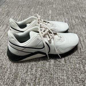 Nike Women's Training Shoes Wmns Nike Legend Essential 2, Womens Size 10